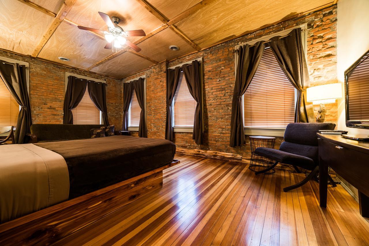 The Walnut Street Inn Bloomington Buitenkant foto