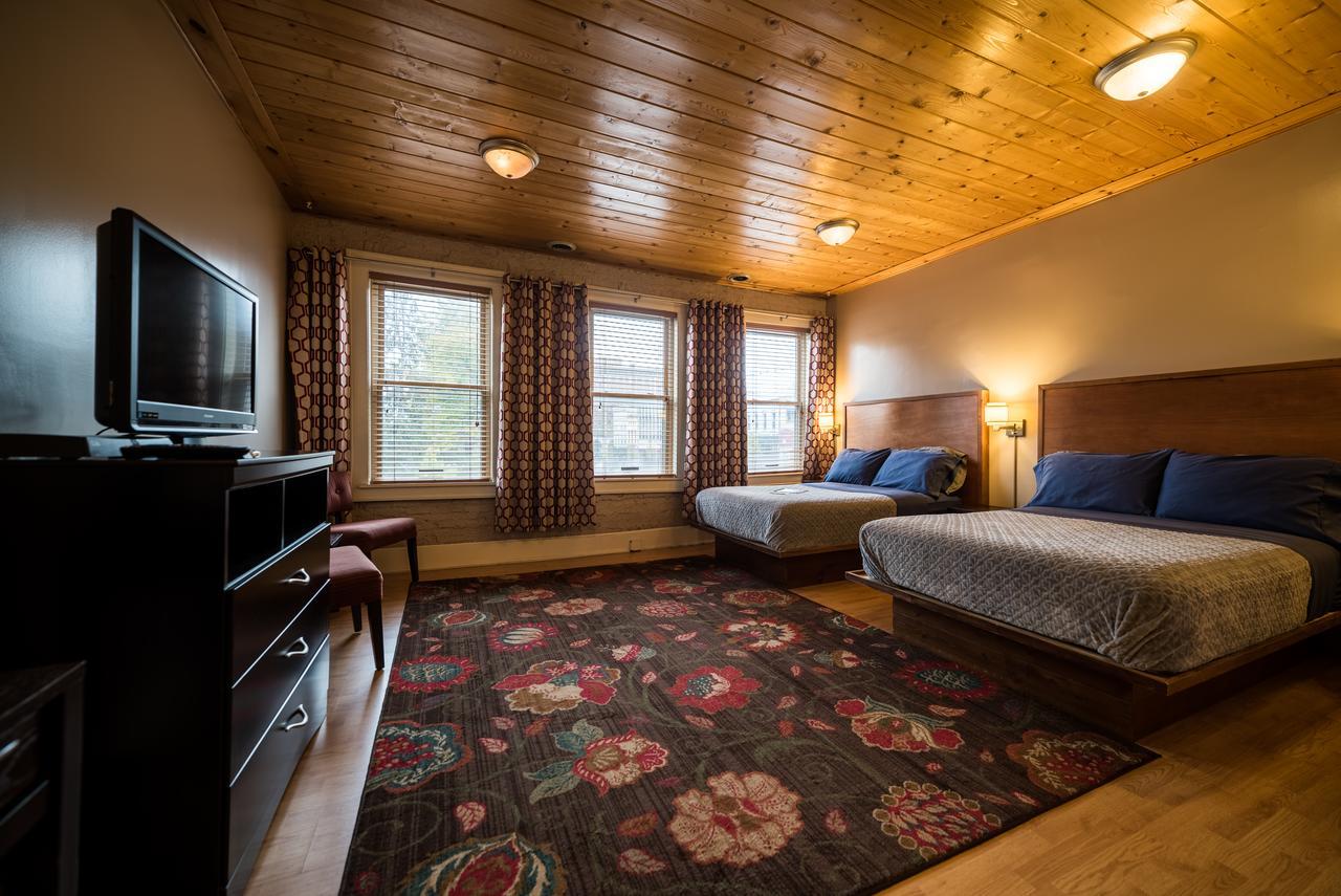 The Walnut Street Inn Bloomington Buitenkant foto
