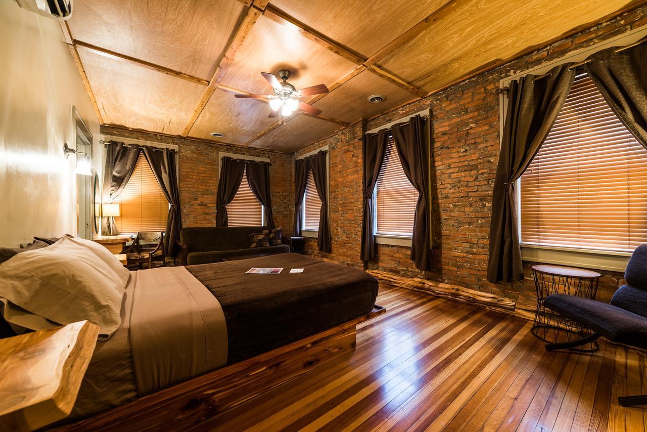 The Walnut Street Inn Bloomington Buitenkant foto