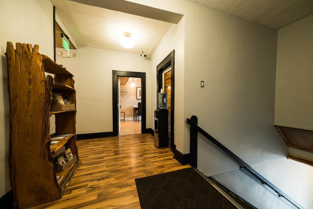The Walnut Street Inn Bloomington Buitenkant foto