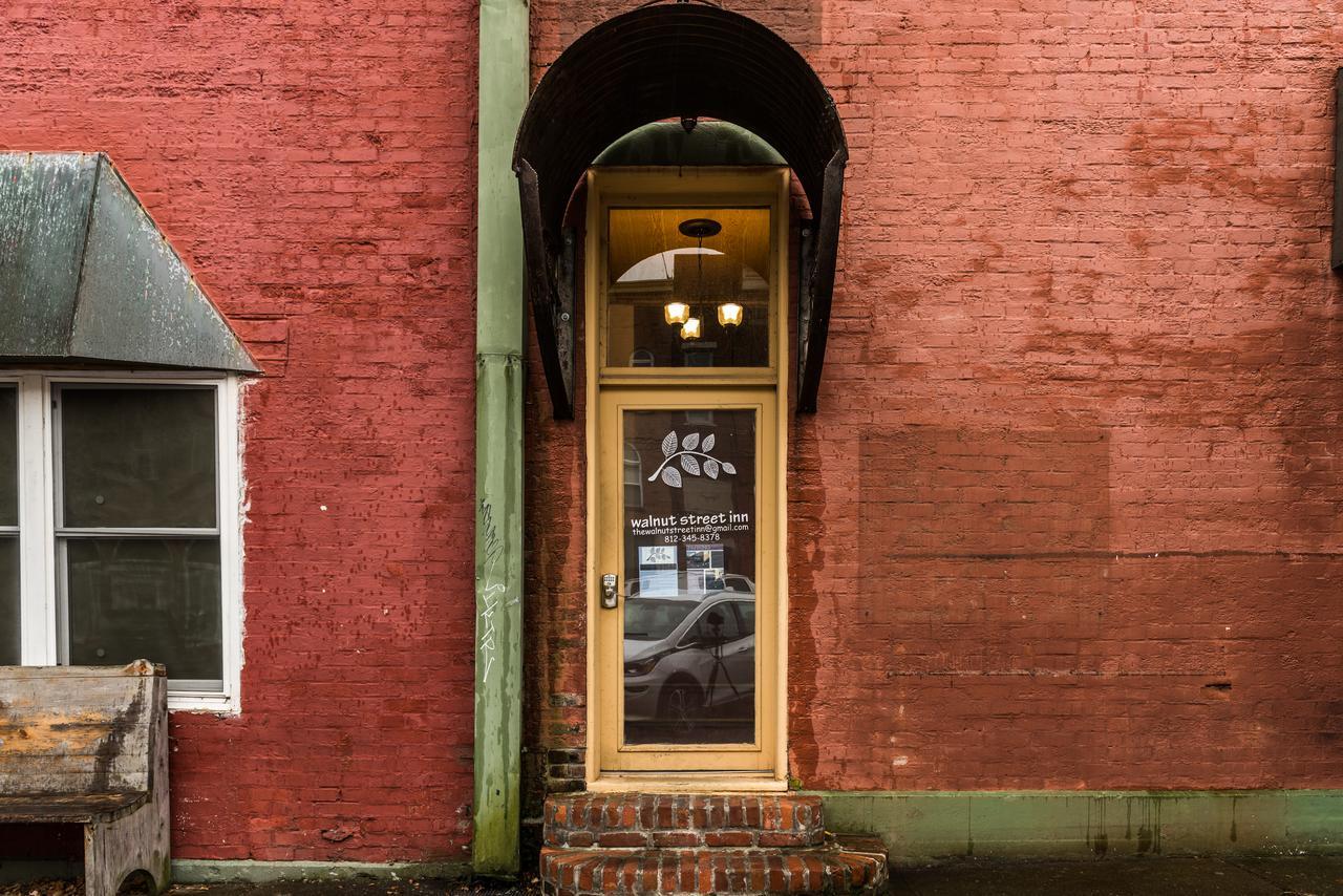 The Walnut Street Inn Bloomington Buitenkant foto