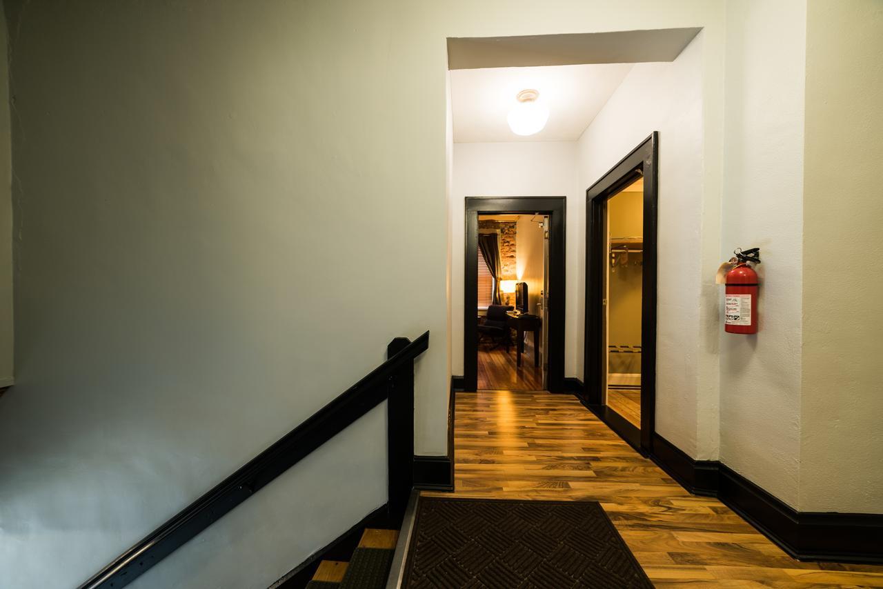 The Walnut Street Inn Bloomington Buitenkant foto