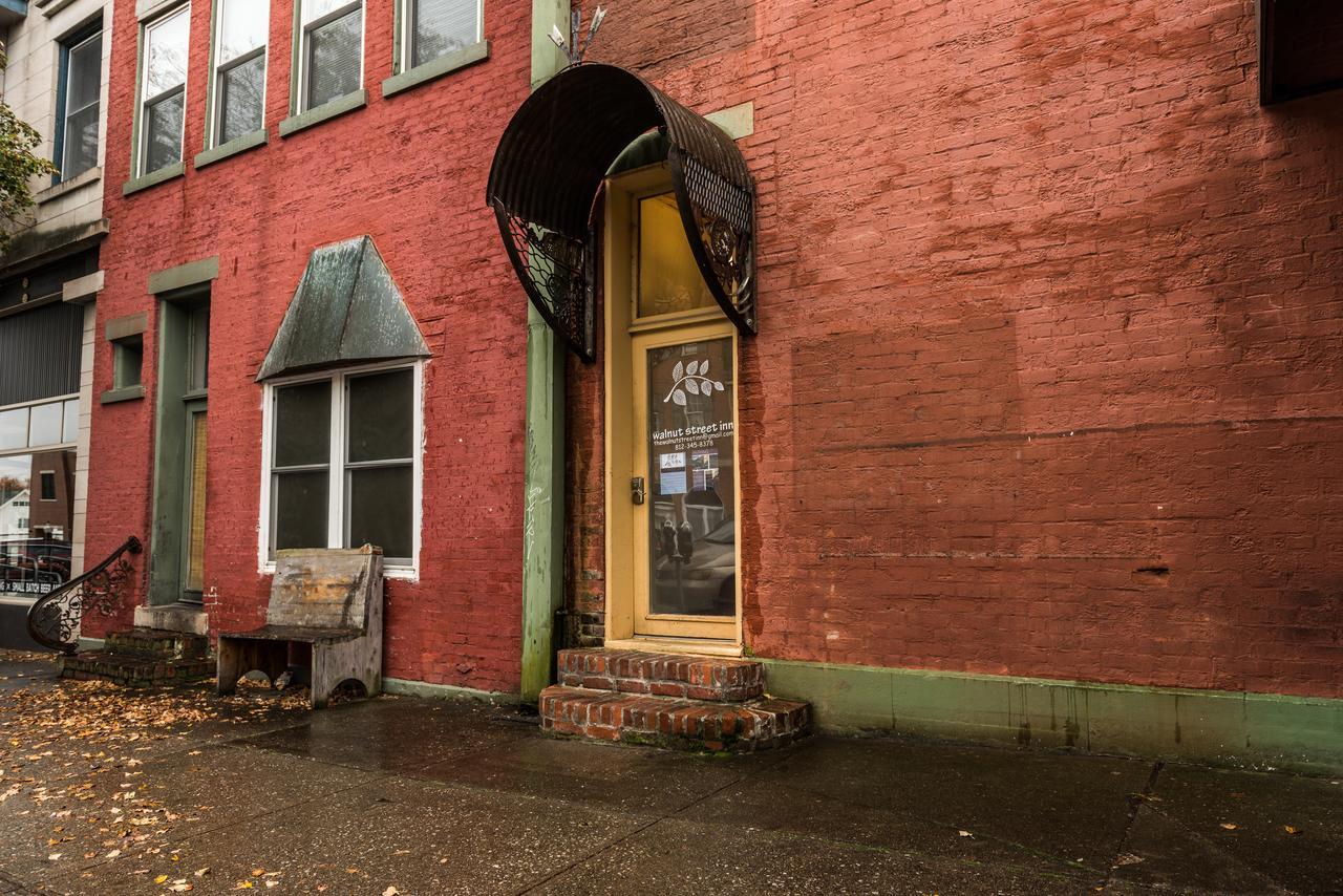 The Walnut Street Inn Bloomington Buitenkant foto